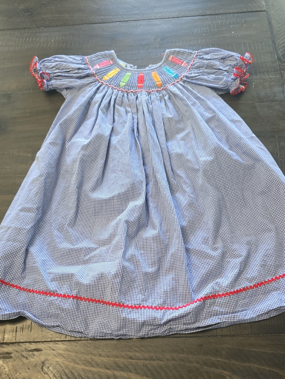 Girls Velani Classics Smocked Crayon Dress. [Stain] Size 3. GUC